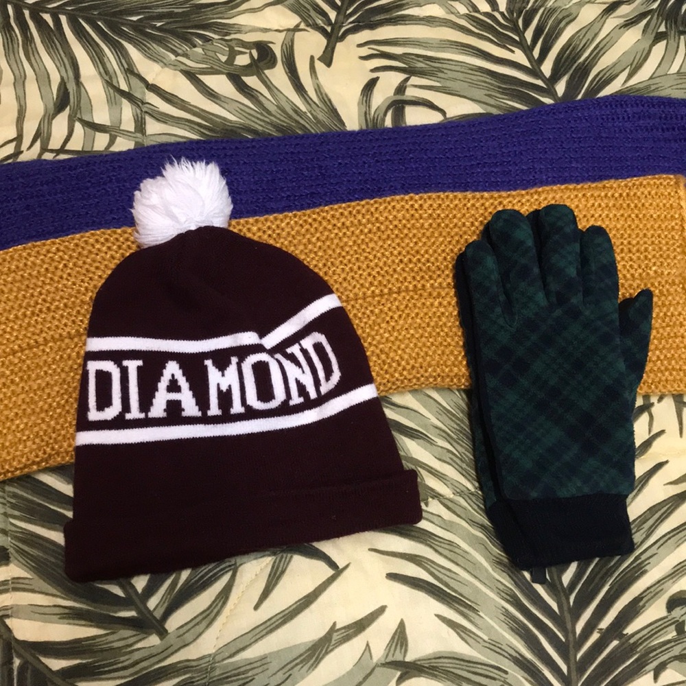 BUNDLE: SCARVES, Beanie, MITTENS